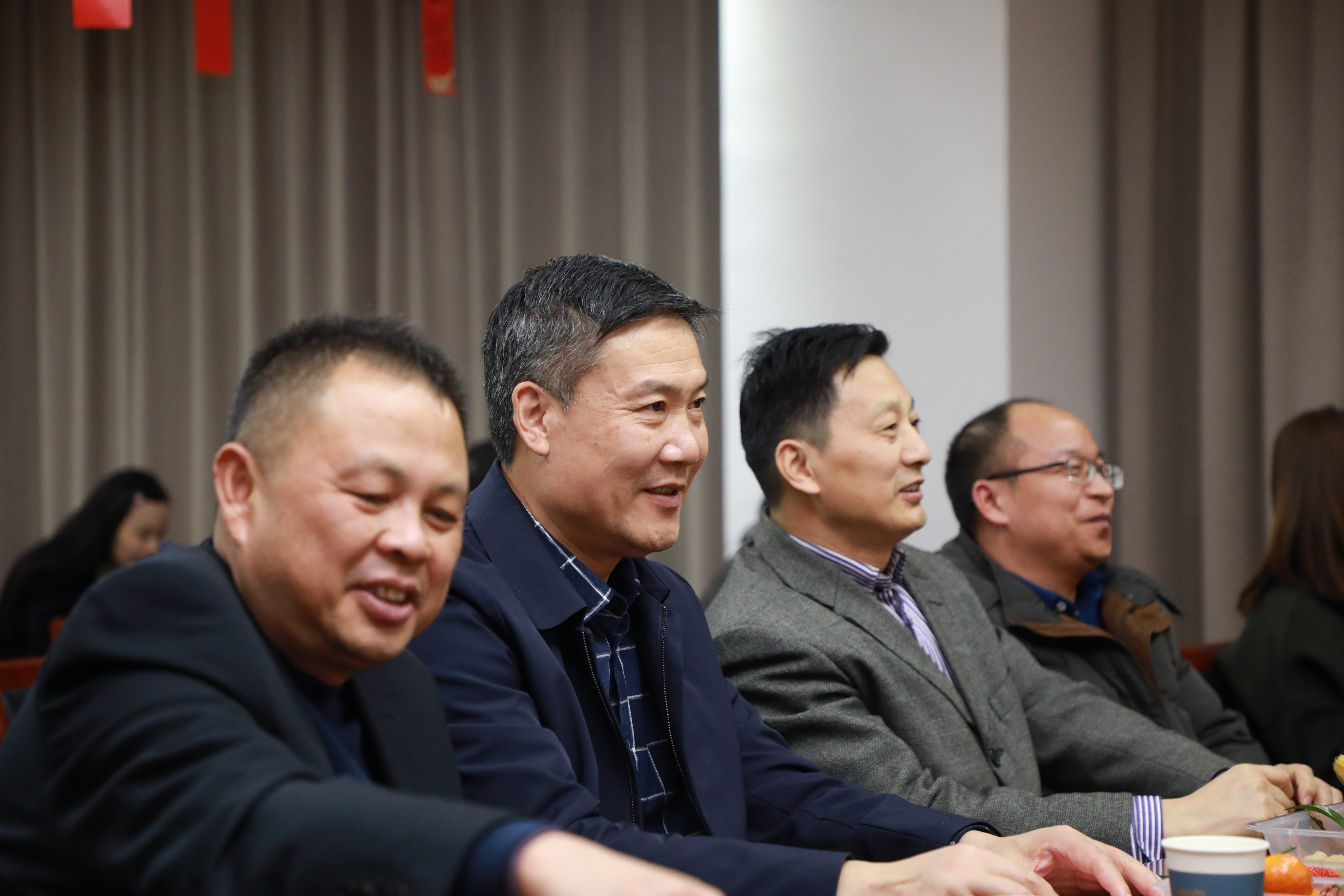巅峰国际官网-追求康健,你我一起生长
